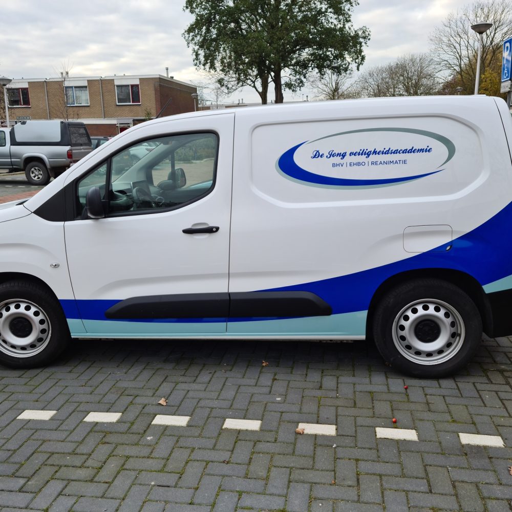 dejongveiligheidsacademie-bus